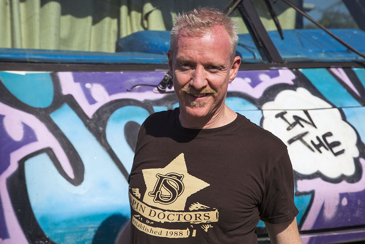 Spin Doctors Jam in the Van