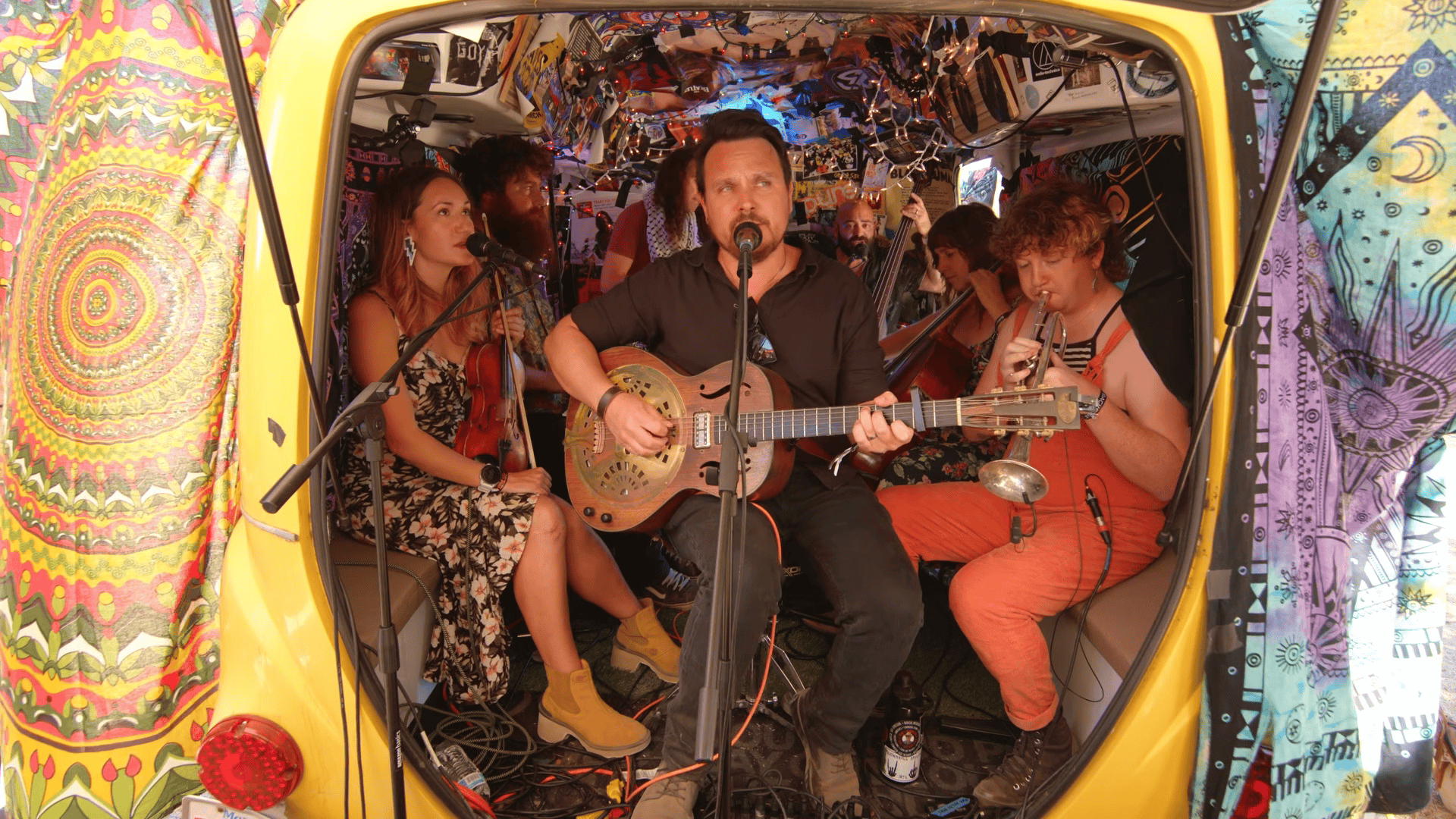 The Sam Chase & The Untraditional | Jam in the Van